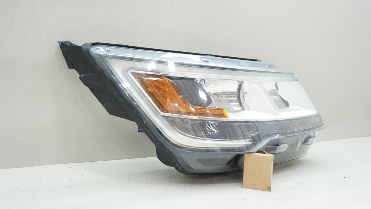 2016-2019 FORD EXPLORER FRONT RIGHT PASSENGER SIDE HALOGEN HEADLIGHT OEM