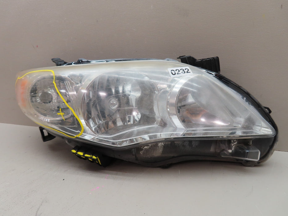 2011-2013 TOYOTA COROLLA FRONT RIGHT PASSENGER SIDE HEADLIGHT LAMP HALOGEN OEM