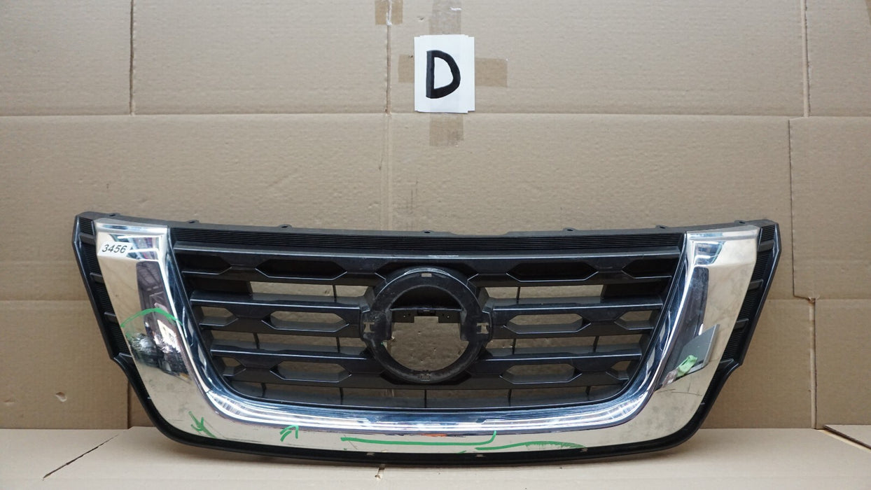 2017-2020 NISSAN PATHFINDER FRONT CHROME RADIATOR GRILLE OEM