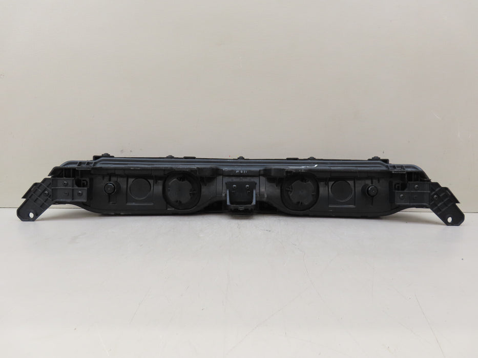 2020-2022 KIA SOUL CENTER HEADLIGHT LAMP OEM 92209-KO