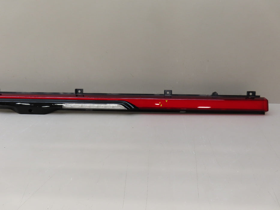2022-2024 FORD F150 F-150 LIGHTNING REAR CENTER TAILGATE TAIL LIGHT LED OEM