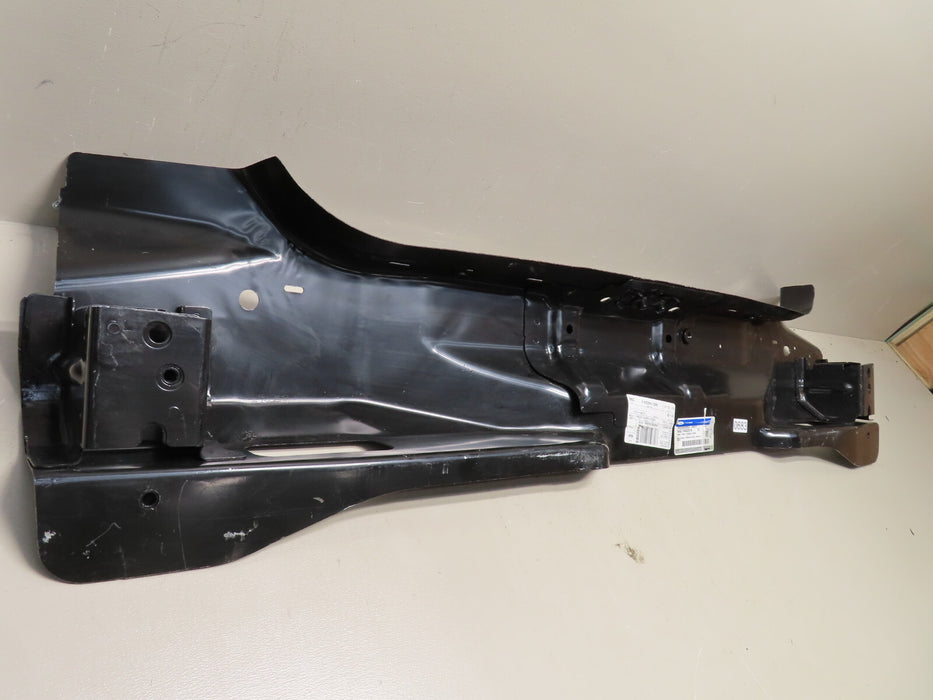 2009-2019 Ford Flex Limited SE SEL Rear Body Panel SUPPORT 8A8Z-7440320-A OEM