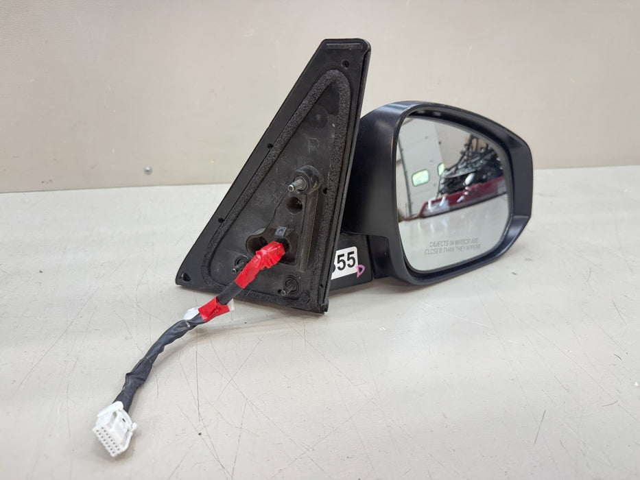 2015-2018 TOYOTA RAV4 RH PASSENGER SIDE DOOR MIRROR OEM