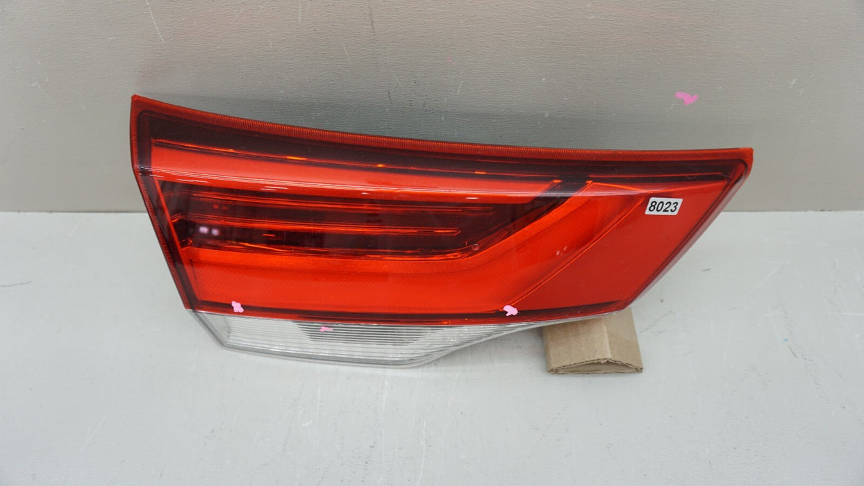2017-2019 TOYOTA HIGHLANDER REAR LEFT DRIVER SIDE INNER TAIL LIGHT OEM