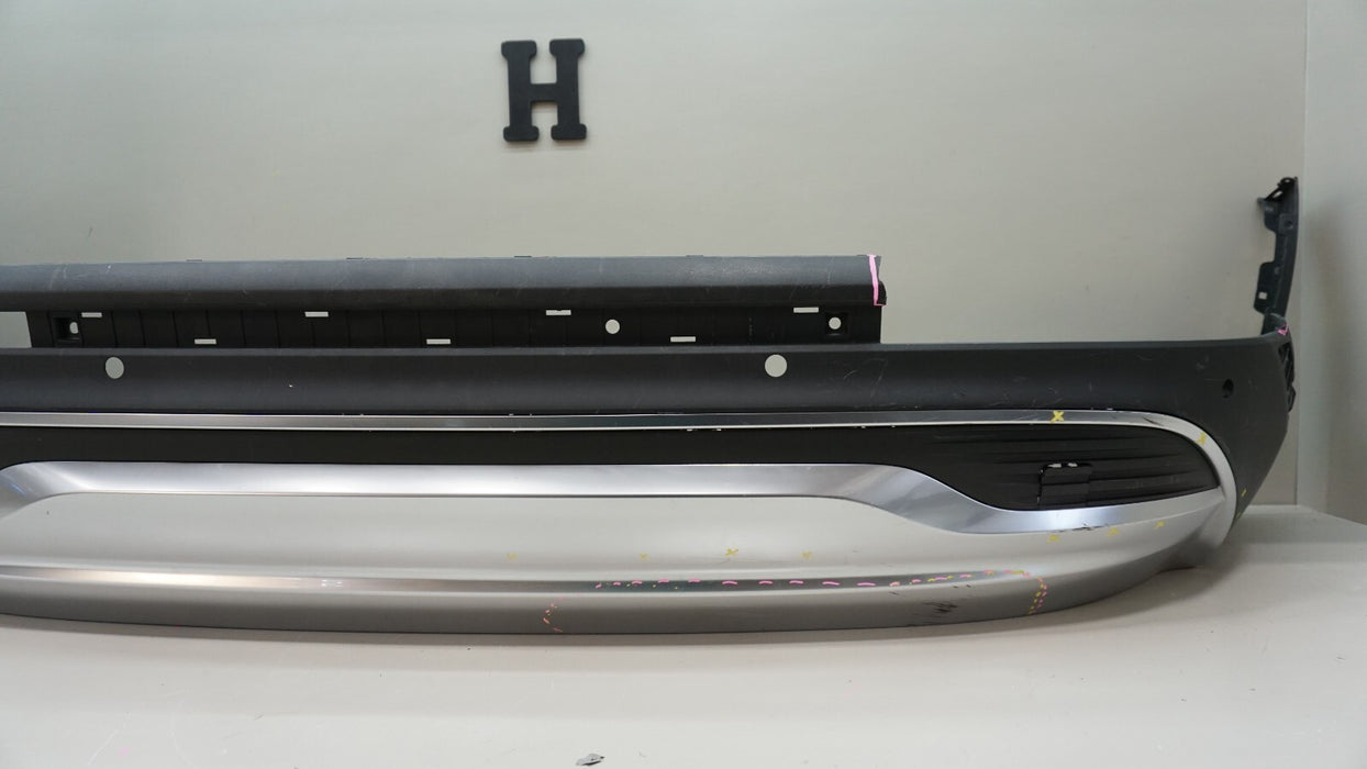 2020-2022 HYUNDAI SANTA FE LIMITED SE SEL REAR LOWER BUMPER OEM 86612-S1500