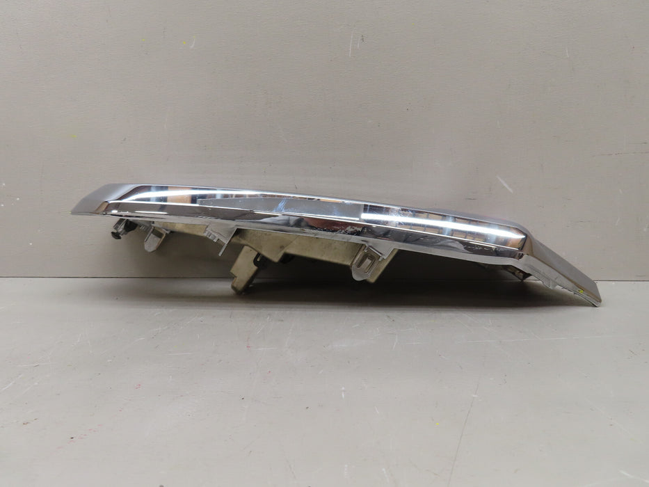 2014-2022 TOYOTA 4RUNNER FRONT RIGHT PASSENGER FOG LIGHT BEZEL COVER OEM