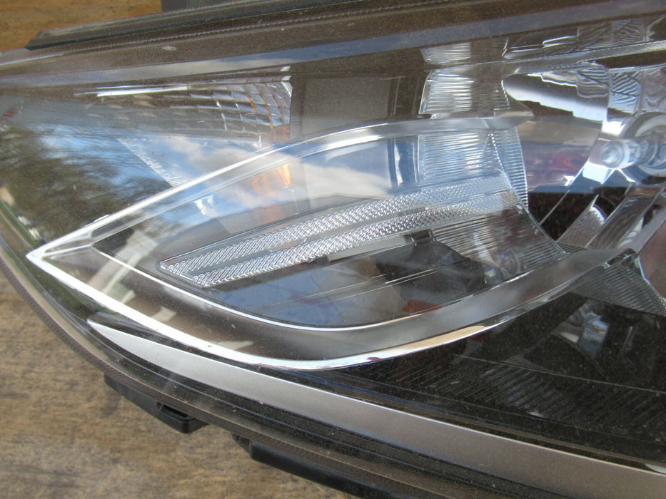 2017-2018 HYUNDAI ELANTRA LEFT DRIVER SIDE HALOGEN HEADLIGHT HEADLAMP OEM
