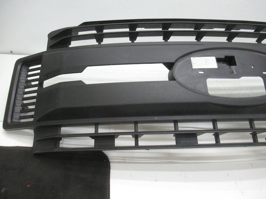 2017 2018 2019 FORD F250 F350 SUPER DUTY FRONT BUMPER GRILLE GRILL BLACK OEM