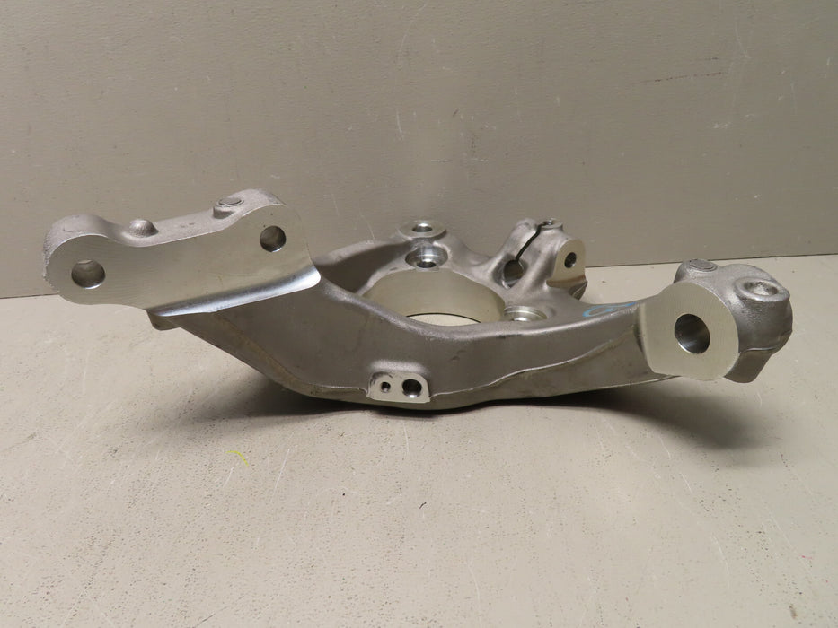 2013-2016 CHEVY MALIBU FRONT LEFT SIDE STEERING KNUCKLE P# 13243519 OEM