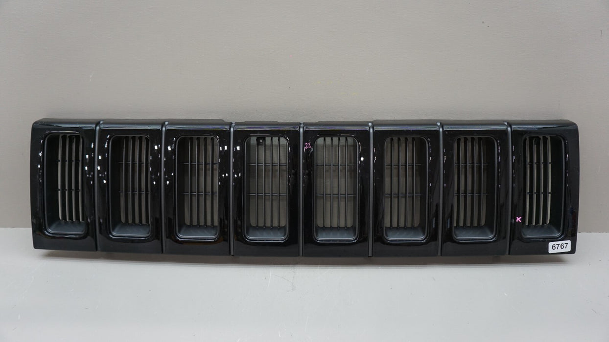 1993-1995 JEEP CHEROKEE FRONT UPPER MAIN GRILLE 5DF54TRM OEM 93 94 95