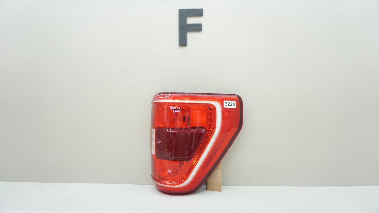 2021-2023 FORD F-150 F150 REAR RIGHT PASSENGER SIDE TAIL LIGHT OEM 21 22 23