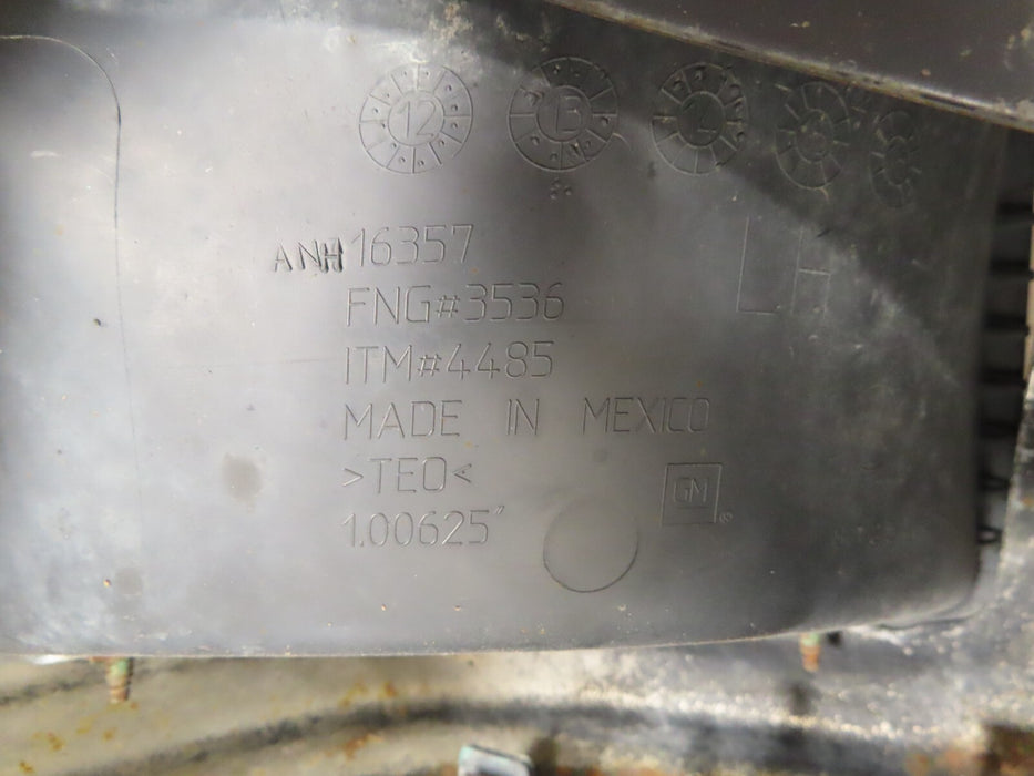 2014-2019 CHEVROLET SILVERADO GMC SIERRA 1500 REAR METAL BUMPER PDC SENSOR OEM