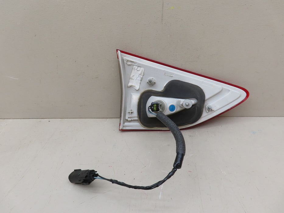 2013-2016 FORD ESCAPE REAR RIGHT PASSENGER SIDE TAIL LIGHT INNER OEM