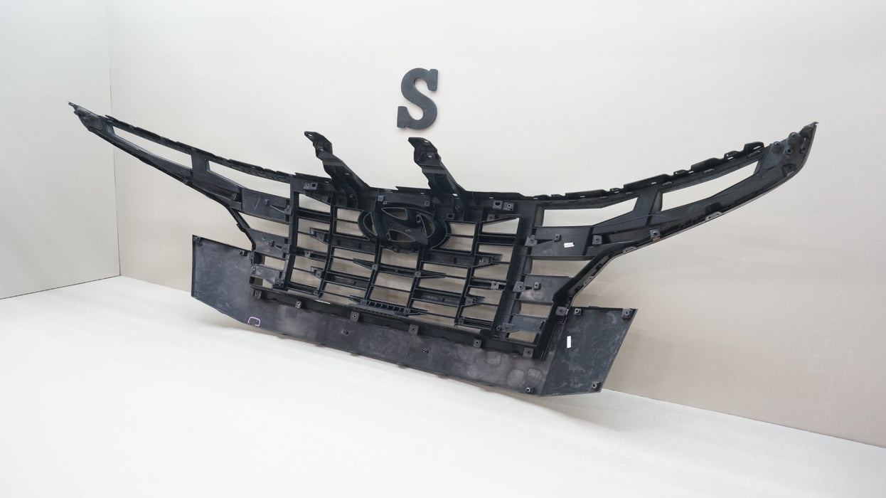 2022-2024 HYUNDAI SANTA CRUZ FRONT BUMPER RADIATOR GRILLE OEM
