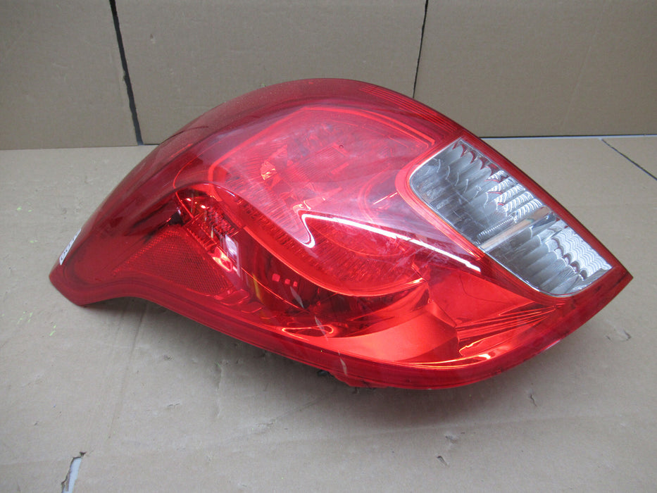 2013 2014 2015 2016 Buick Encore Tail Light Driver Left LH Halogen OEM