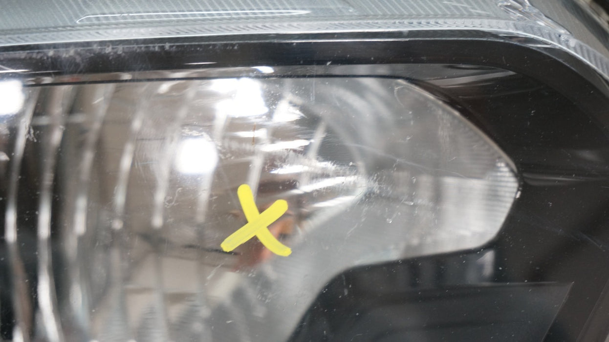 2020-2022 KIA SOUL FRONT RIGHT PASSENGER SIDE HALOGEN HEADLIGHT OEM 92102-K0
