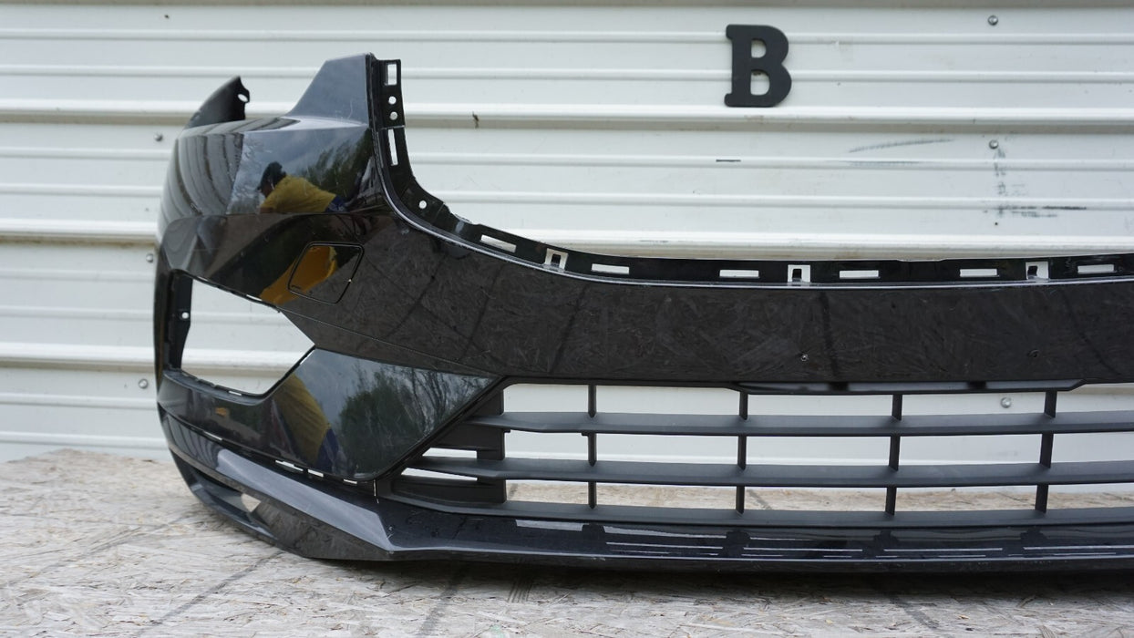 2018-2020 VOLVO XC60 FRONT BUMPER COVER OEM 18 19 20