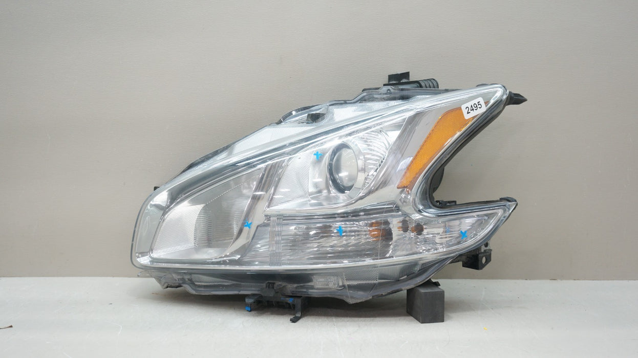 2009-2014 NISSAN MAXIMA FRONT LEFT DRIVER SIDE HALOGEN HEADLIGHT OEM