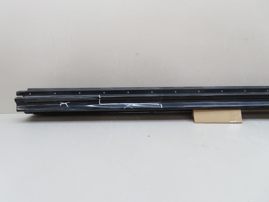 2016-2018 VOLVO XC90 RIGHT SIDE ROCKER SKIRT MOLDING COVER PANEL OEM 31395884