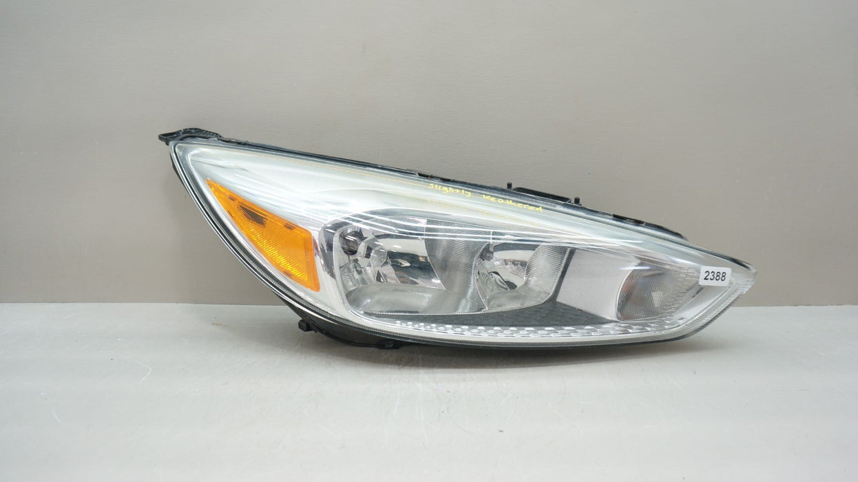 2015-2018 FORD FOCUS FRONT RIGHT SIDE HALOGEN HEADLIGHT OEM F1EB-13W029