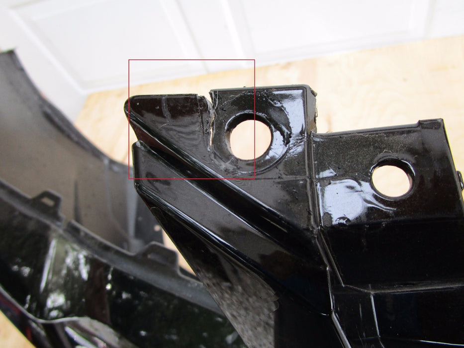 17 18 SUBARU FORESTER FRONT BUMPER COVER OEM