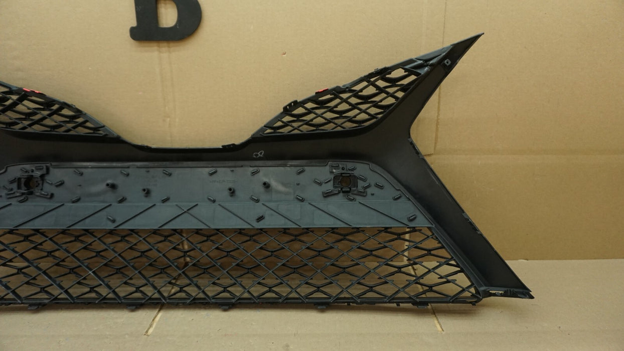 2018-2020 TOYOTA CAMRY SE XSE FRONT LOWER BUMPER GRILLE GRILL OEM 53113-06130/40