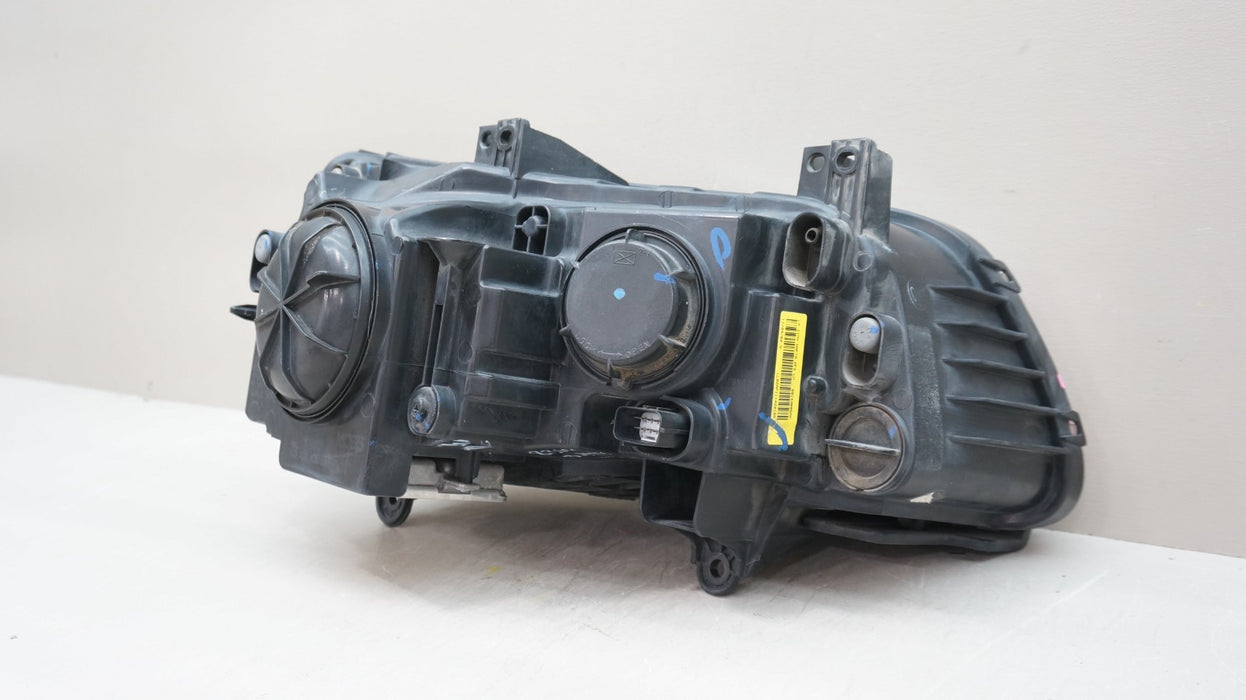 2011-2014 CHRYSLER 300 FRONT LEFT DRIVER SIDE XENON HEADLIGHT OEM