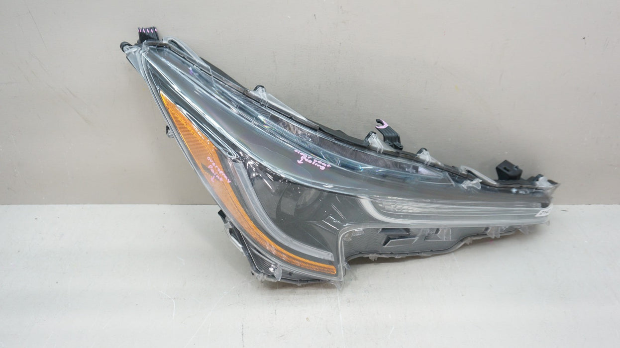 2020-2022 TOYOTA COROLLA FRONT RIGHT PASSENGER SIDE HALOGEN HEADLIGHT OEM