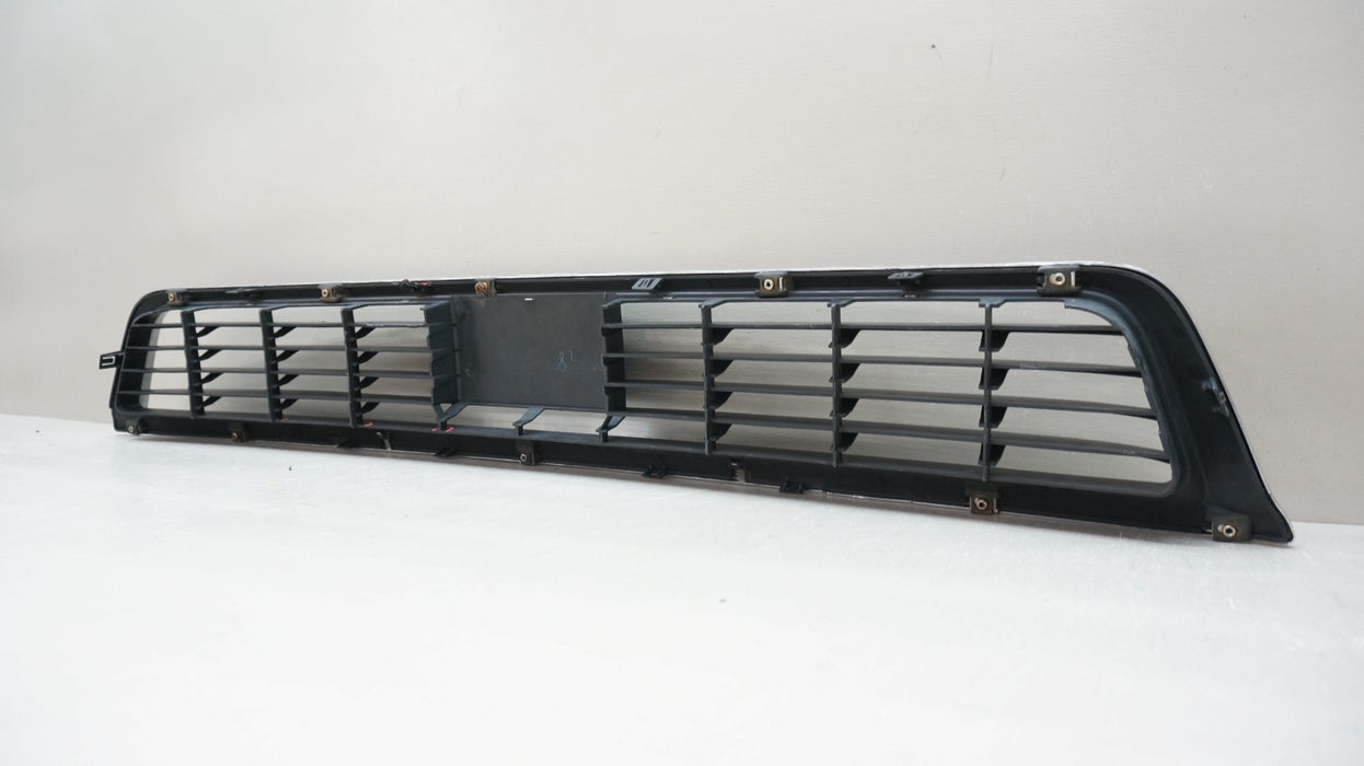 2015-2017 INFINITI QX80 FRONT LOWER BUMPER GRILLE OEM 622565ZA0B
