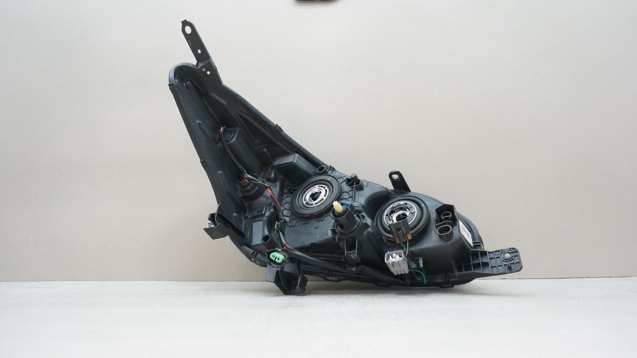 2017-2023 SUBARU IMPREZA FRONT LEFT DRIVER SIDE HALOGEN HEADLIGHT OEM