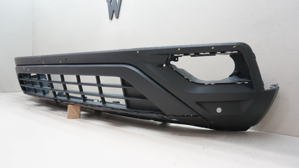 2018-2020 VOLKSWAGEN ATLAS SUV FRONT LOWER BUMPER COVER VALANCE 3CN805903 OEM