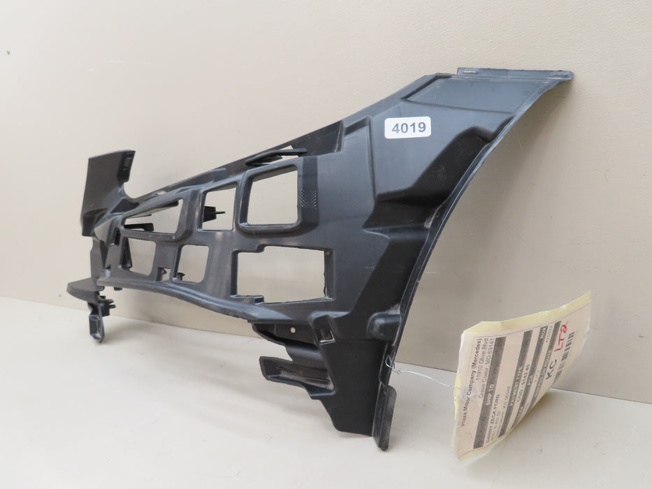 MERCEDES-BENZ C CLASS W205 FRONT LEFT BUMPER BRACKET A2058853165
