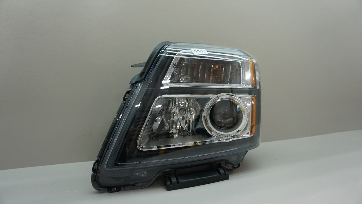 2016-2017 GMC TERRAIN FRONT LEFT DRIVER SIDE HEADLIGHT OEM 16 17