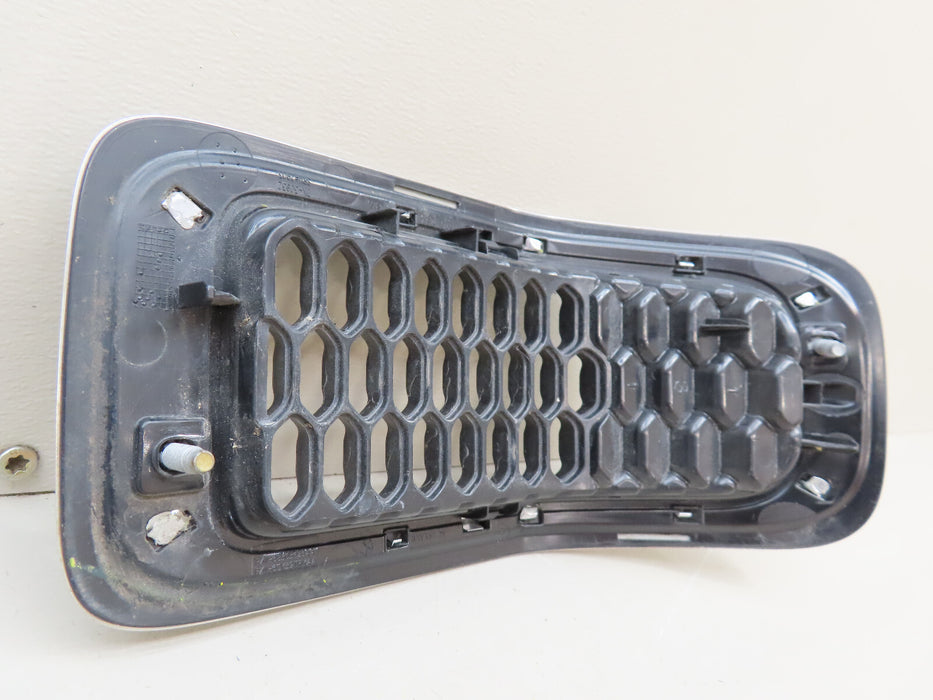 2014-2018 JEEP CHEROKEE FRONT RADIATOR GRILL GRILLE INSERT #3 OEM