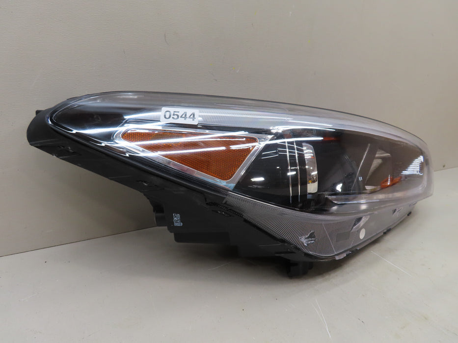 2016 2017 2018 HYUNDAI TUCSON RIGHT RH HALOGEN HEADLIGHT LAMP OEM