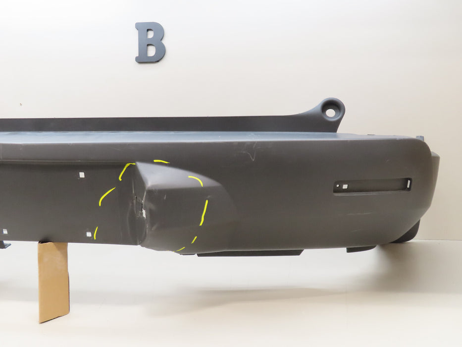 2009-2012 CHEVROLET TRAVERSE REAR BUMPER COVER OEM 20969815