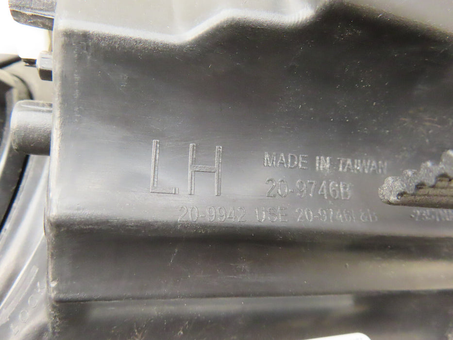 2016-2018 HYUNDAI TUCSON FRONT LEFT DRIVER SIDE HEADLIGHT HALOGEN AFTERMARKET