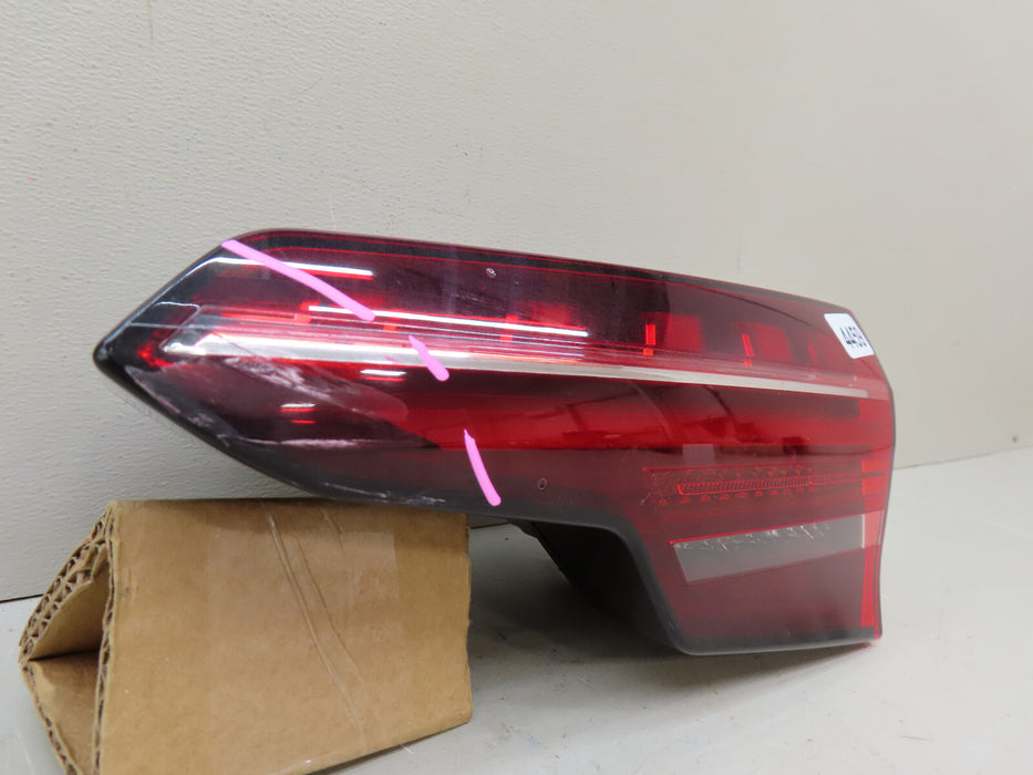 2017-2019 AUDI A4 S4 REAR RIGHT PASSENGER SIDE INNER TAILLIGHT LAMP OEM