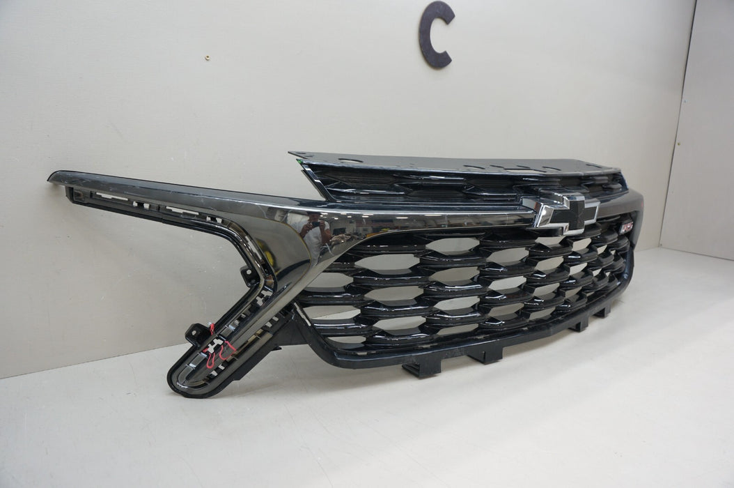 2024-2025 CHEVROLET TRAX RS FRONT BUMPER RADIATOR GRILLE OEM