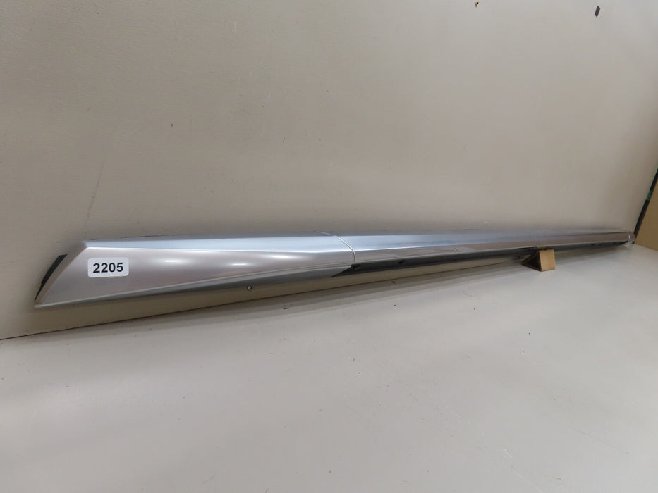 2016-2020 CADILLAC ESCALADE ESV RIGHT PASSENGER ROOF SIDE RAIL OEM 84393981