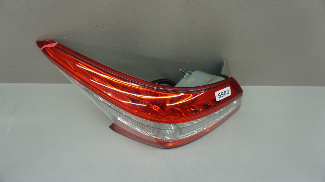 2013-2015 NISSAN SENTRA REAR LH LEFT DRIVER SIDE TAIL LIGHT OEM 166-60276L