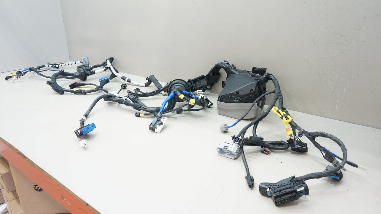 2024-2026 HYUNDAI SANTA FE 2.5L ENGINE WIRE WIRING HARNESS & FUSE BOX 91200R6130