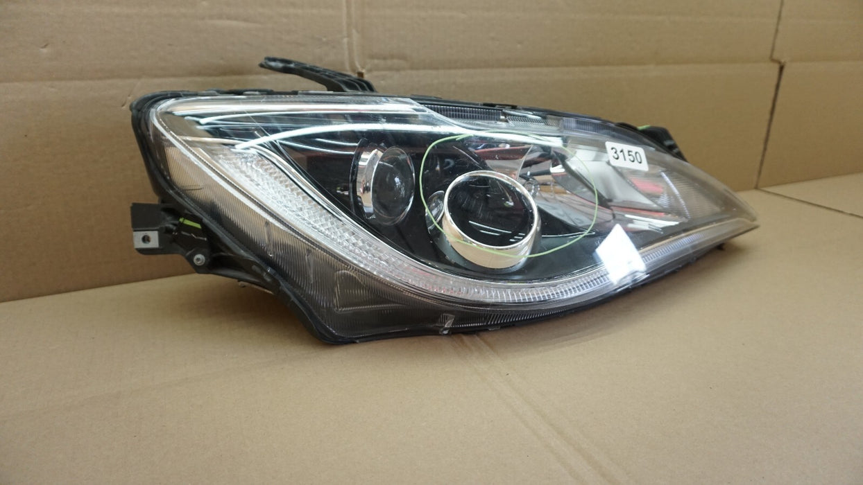 2017-2018 CHRYSLER PACIFICA FRONT RIGHT PASSENGER HEADLIGHT HELOGEN W/ LED OEM