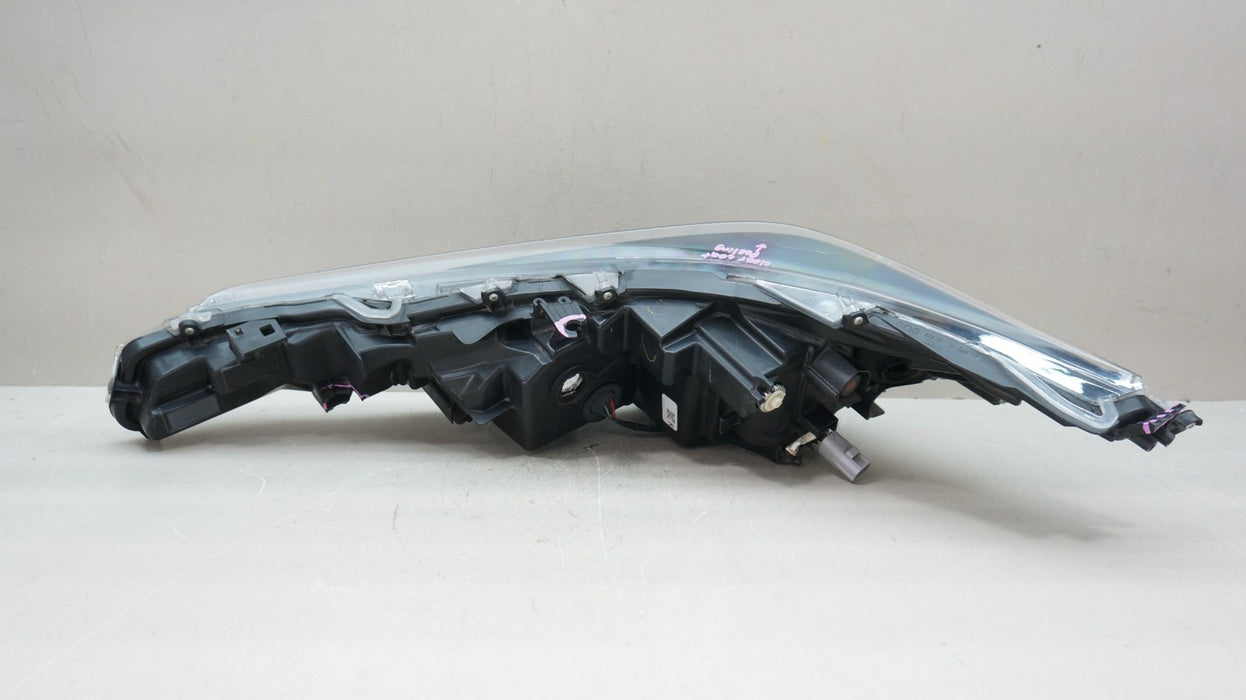 2020-2022 TOYOTA COROLLA FRONT RIGHT PASSENGER SIDE HALOGEN HEADLIGHT OEM
