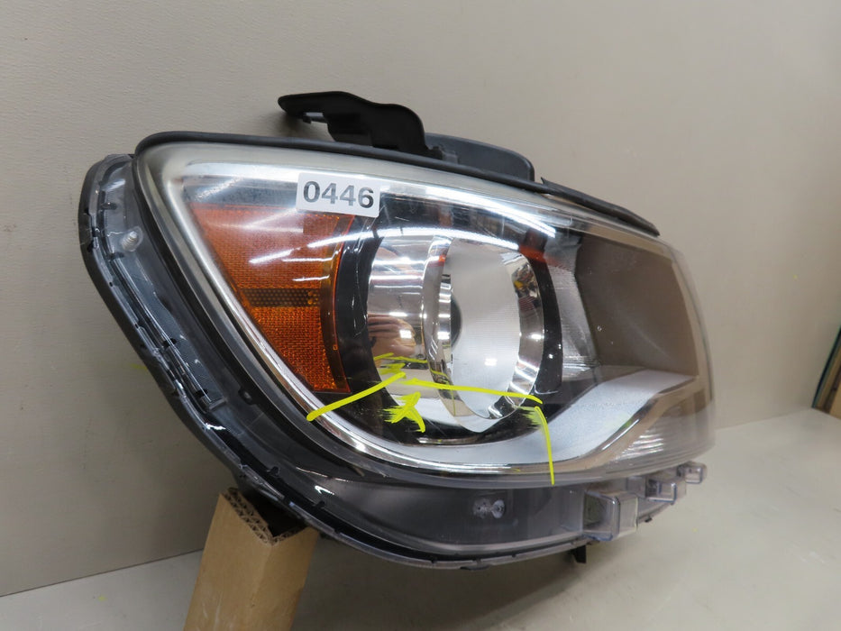 2015-2020 CHEVROLET COLORADO FRONT RIGHT SIDE HEADLIGHT HALOGEN PROJECTOR OEM