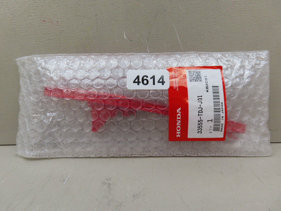 2017-2021 HONDA CIVIC REAR LEFT DRIVER SIDE REFLECTOR OEM 33555-TDJ-J01
