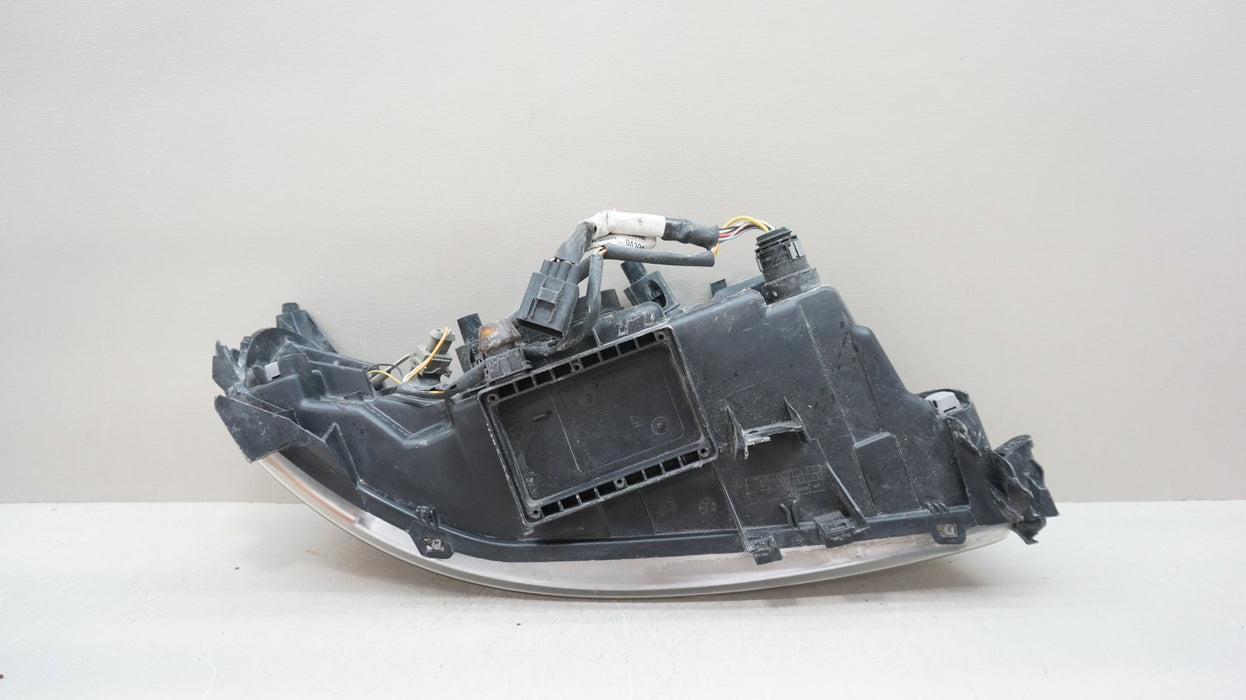2005-2009 VOLVO S60 FRONT LEFT SIDE HALOGEN HEADLIGHT OEM 30648199
