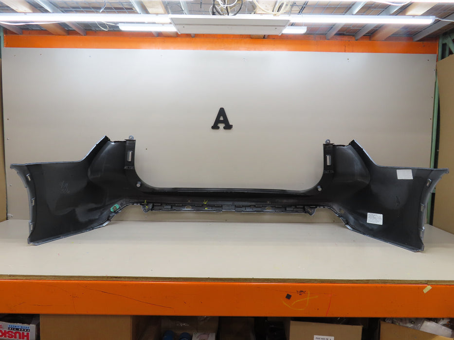 2020 2021 TOYOTA HIGHLANDER REAR BUMPER COVER OEM 52159-0E170