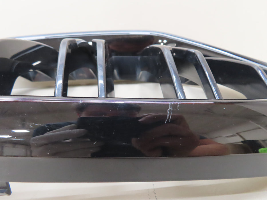 2020-2023 BMW X6M FRONT RADIATOR GRILL GRILLE OEM 8079731