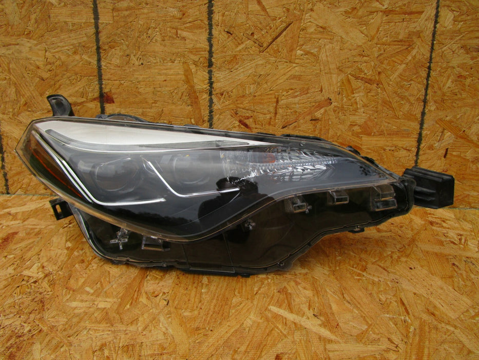 2017 2018 2019 TOYOTA COROLLA RIGHT FRONT DUAL PROJECTOR LED HEADLIGHT OEM